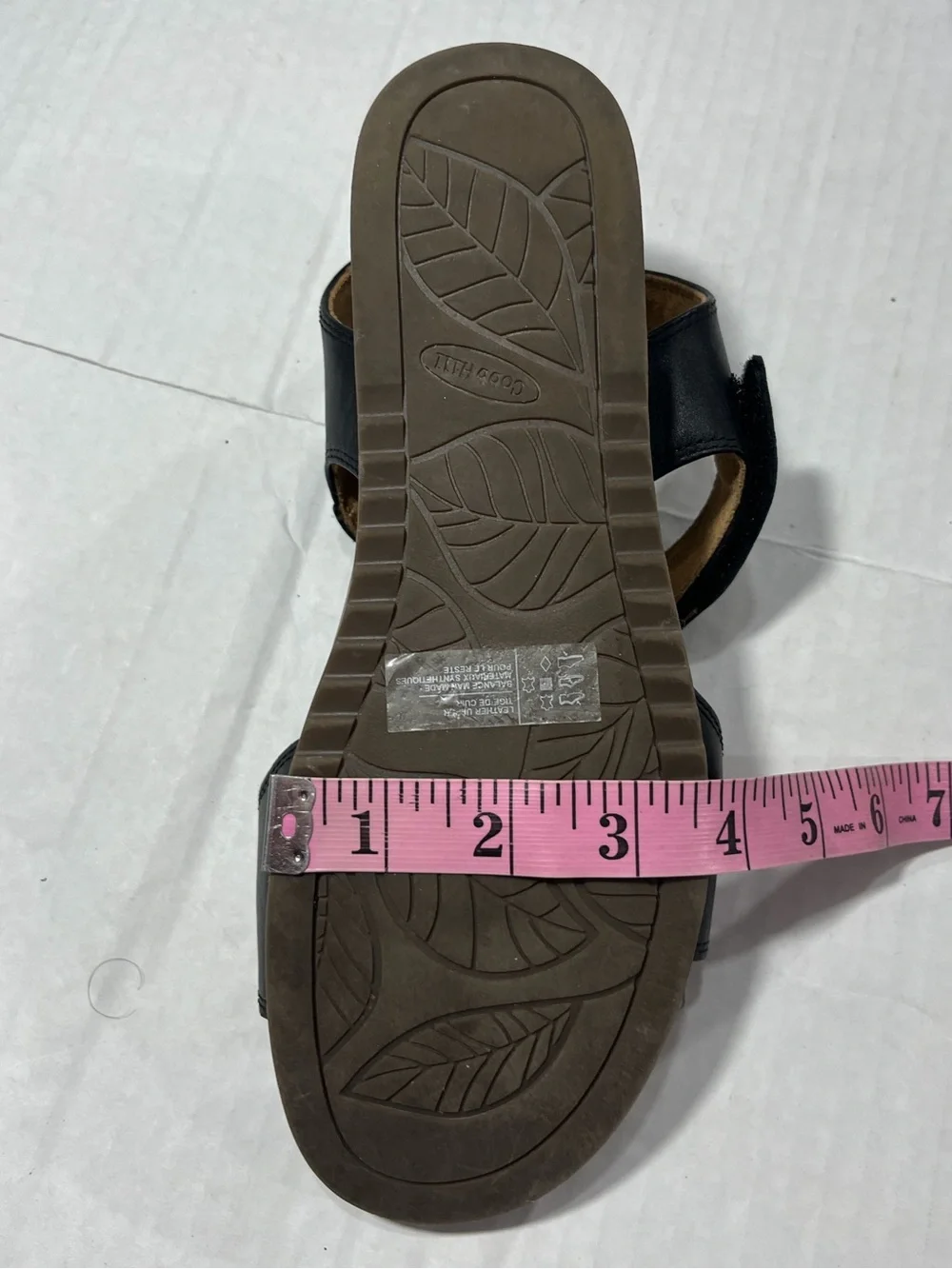 COBB HILL LEATHER VELCRO SANDAL
